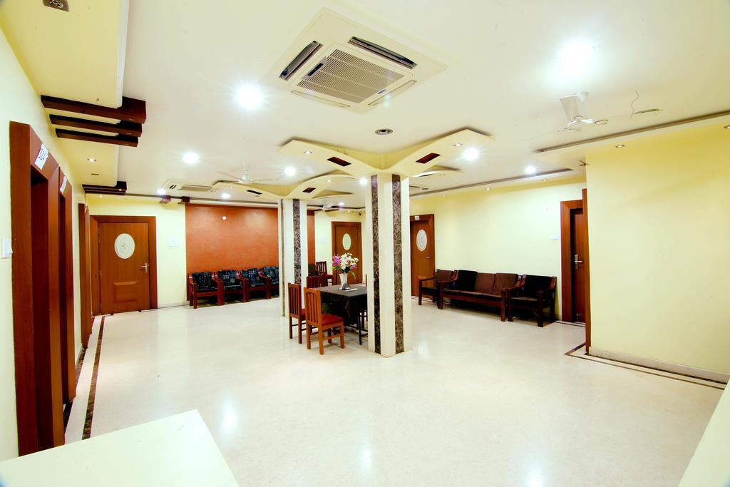 Hotel Kusum Bhilai Εξωτερικό φωτογραφία